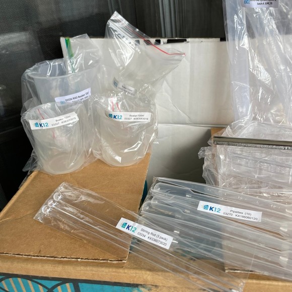 K12 chemistry science kit in original packaging - Picture 12 of 12